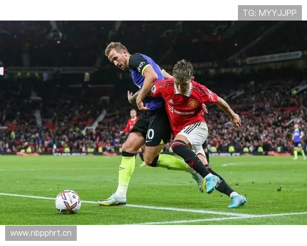 奥斯梅恩与凯恩：冲击型vs全能型中锋对比分析