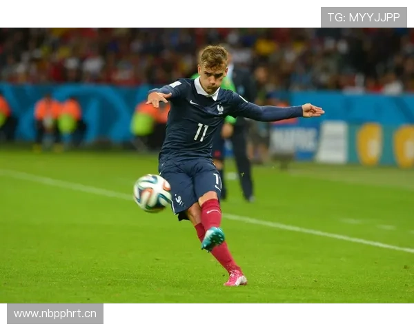 格列兹曼 vs 齐达内：进攻组织与战术角色差异